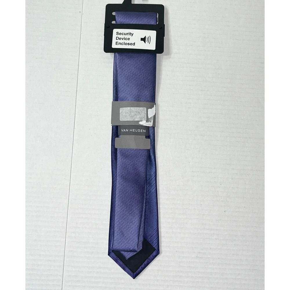 NWT Van Heusen Necktie‎ Men's OS Blue Purple Plaid Shiny Academia Professional